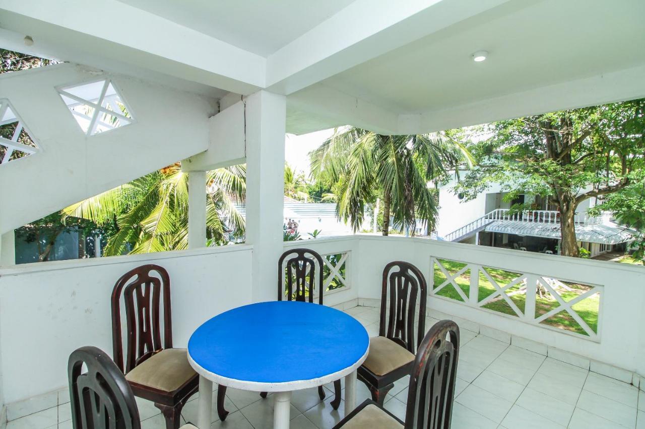 The Kings Bay Hotel Ettukala 客房 照片
